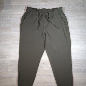 Lululemon On The Fly Joggers Pants Womens Size 10 Olive Green Athleisure Comfort
